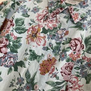 Vintage Pierre Cardin Women’s Multicolor Floral Shirt XL